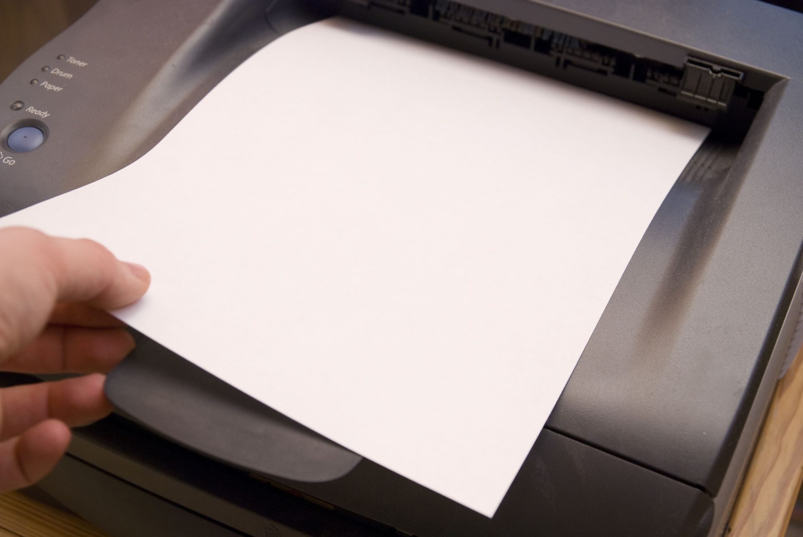 printer-belye-listy-1